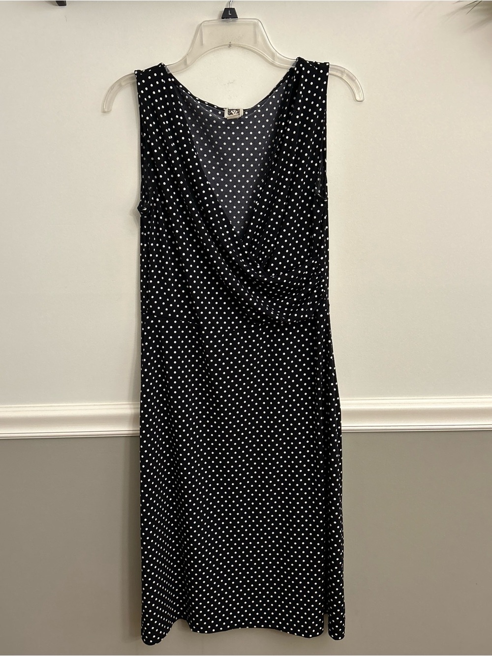 Anne Klein Classic Black White Polka Dot Sleeveless Faux Wrap Midi Dress Medium
